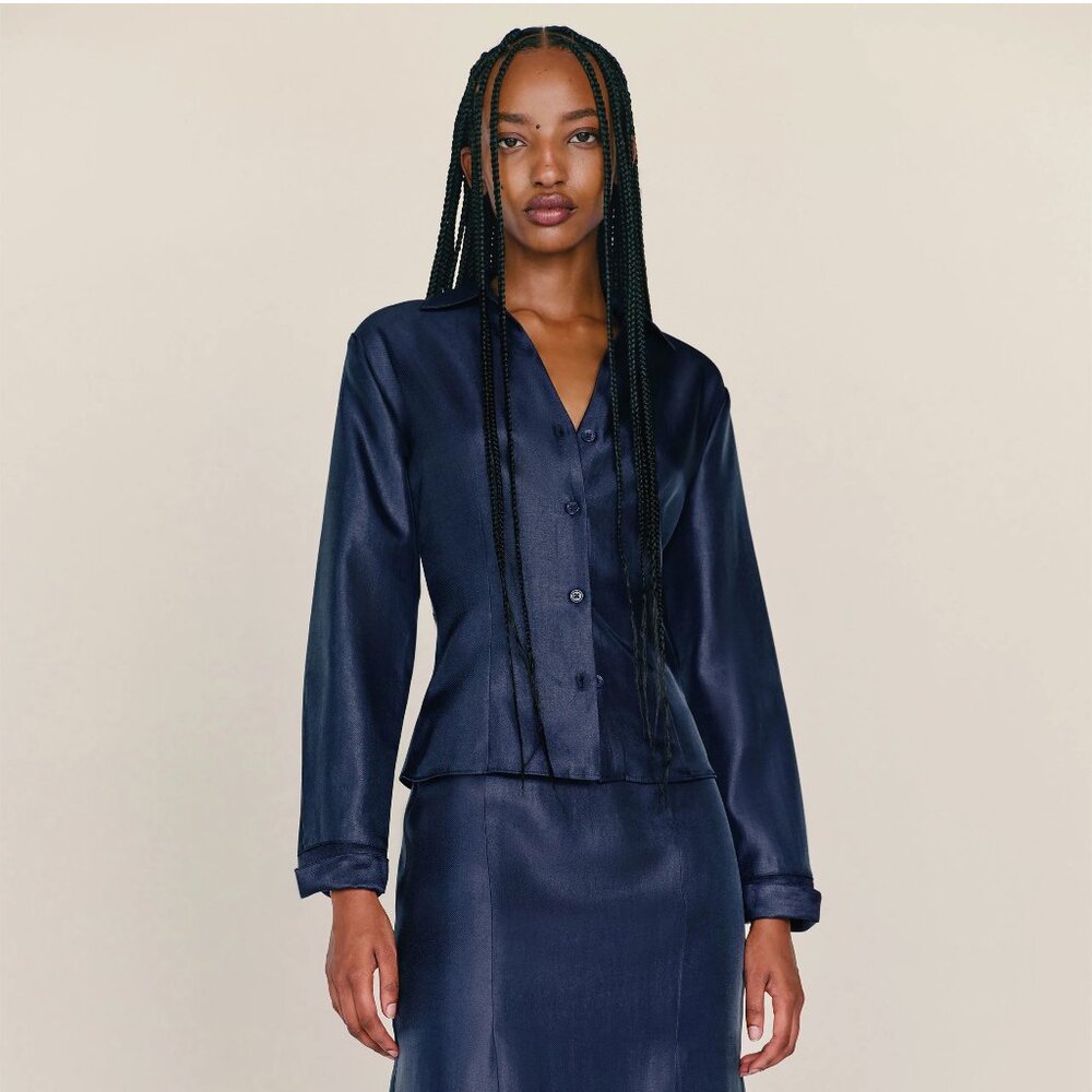 NWT Reformation x Camille Rowe "Nico" Shirt in Blue, size 6. Fits like size 4